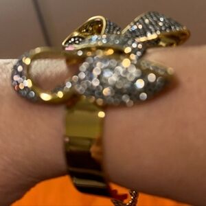 Very RARE Y2K Juicy Couture Gold Bow Bracelet With Rhinestones And Safety Chain
